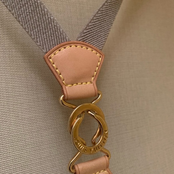 COPY - Louis Vuitton Monogram Satellite 70 - Picture 6 of 17